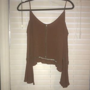 shoulder-less pink v-neck with float sleeves